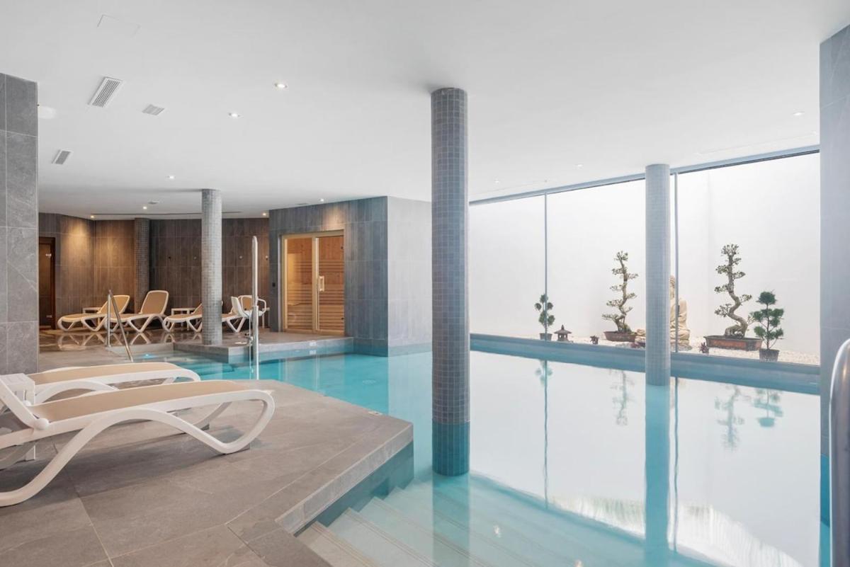 Casa Urban Gardens Apartment Estepona Ngoại thất bức ảnh