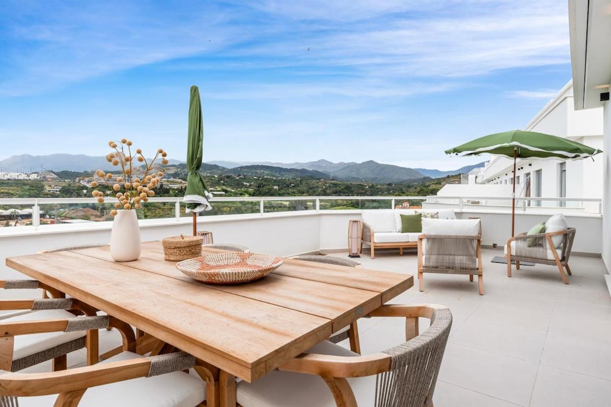 Casa Urban Gardens Apartment Estepona Ngoại thất bức ảnh